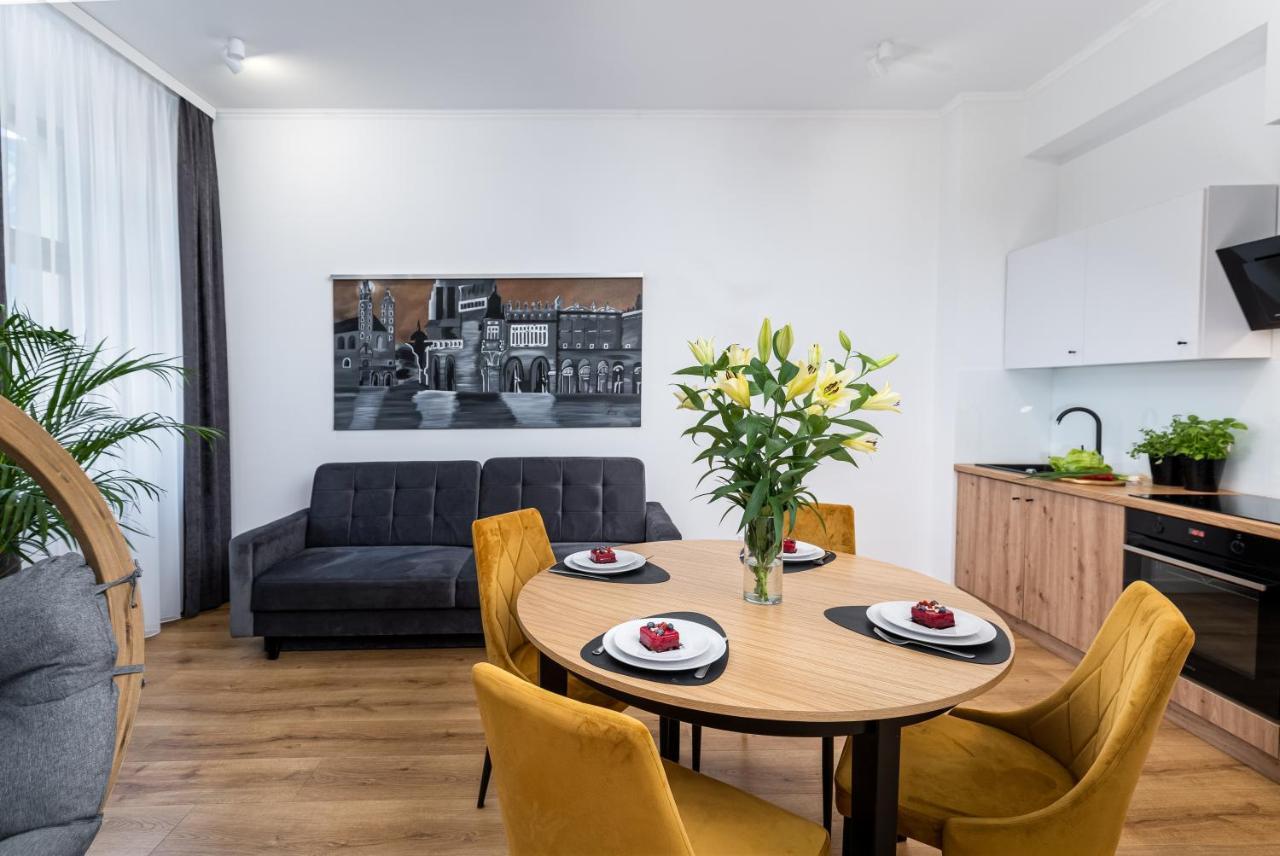 Beautiful Cracow Apartments By Cozyplace Krakau Buitenkant foto