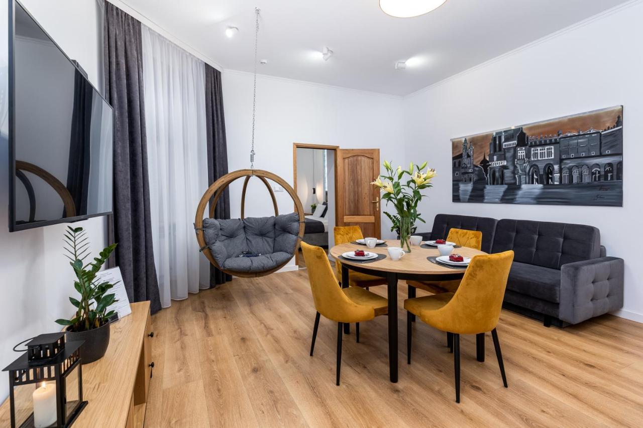 Beautiful Cracow Apartments By Cozyplace Krakau Buitenkant foto
