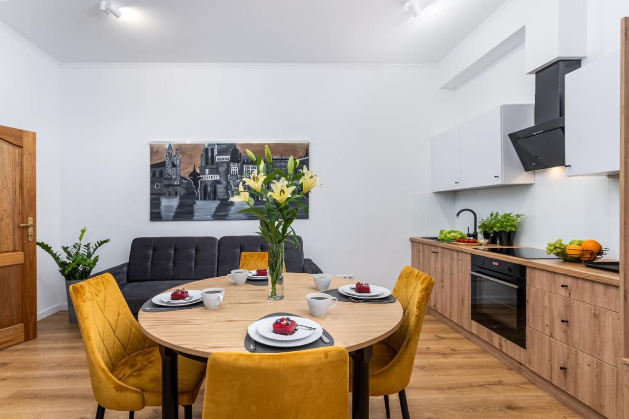 Beautiful Cracow Apartments By Cozyplace Krakau Buitenkant foto