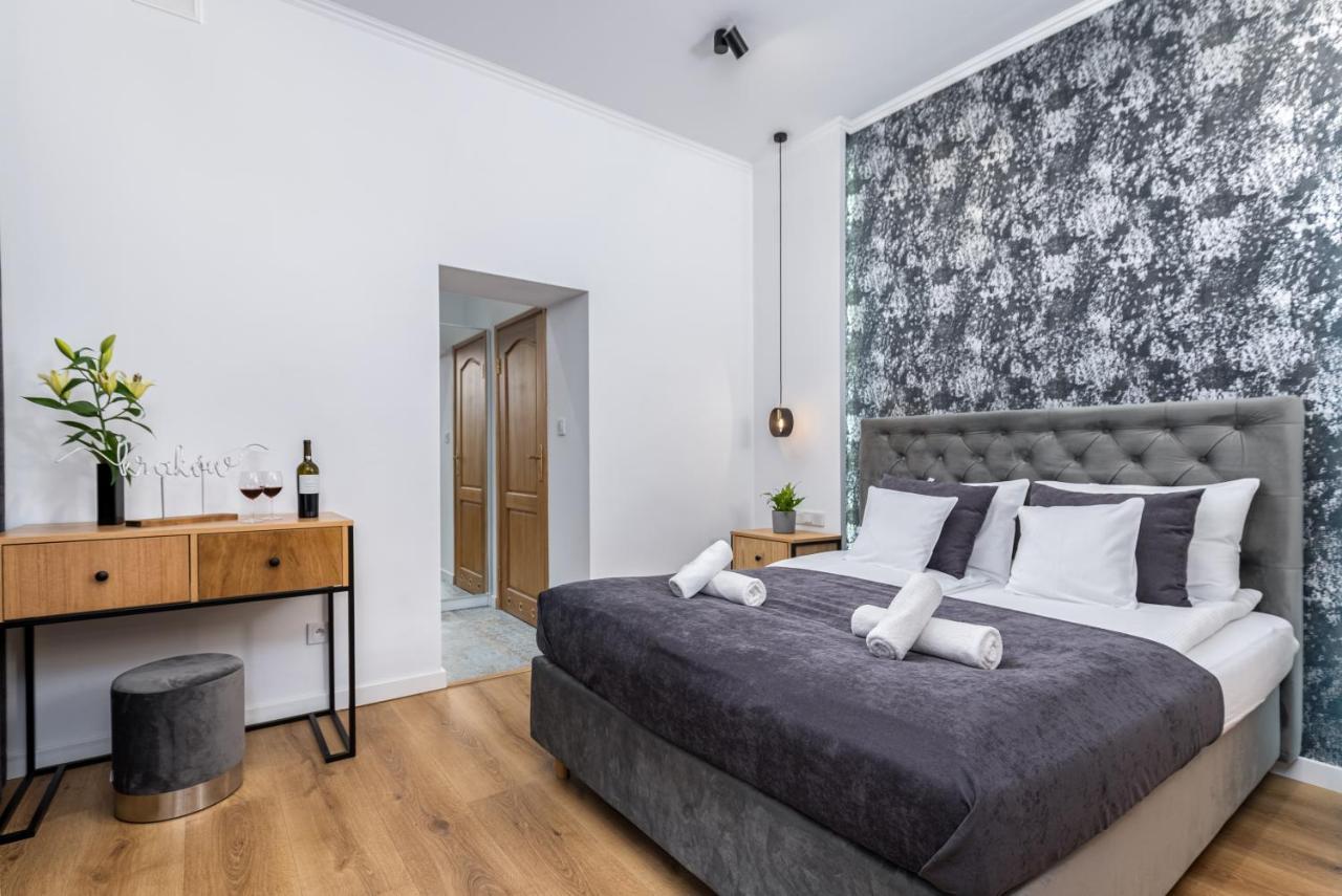 Beautiful Cracow Apartments By Cozyplace Krakau Buitenkant foto
